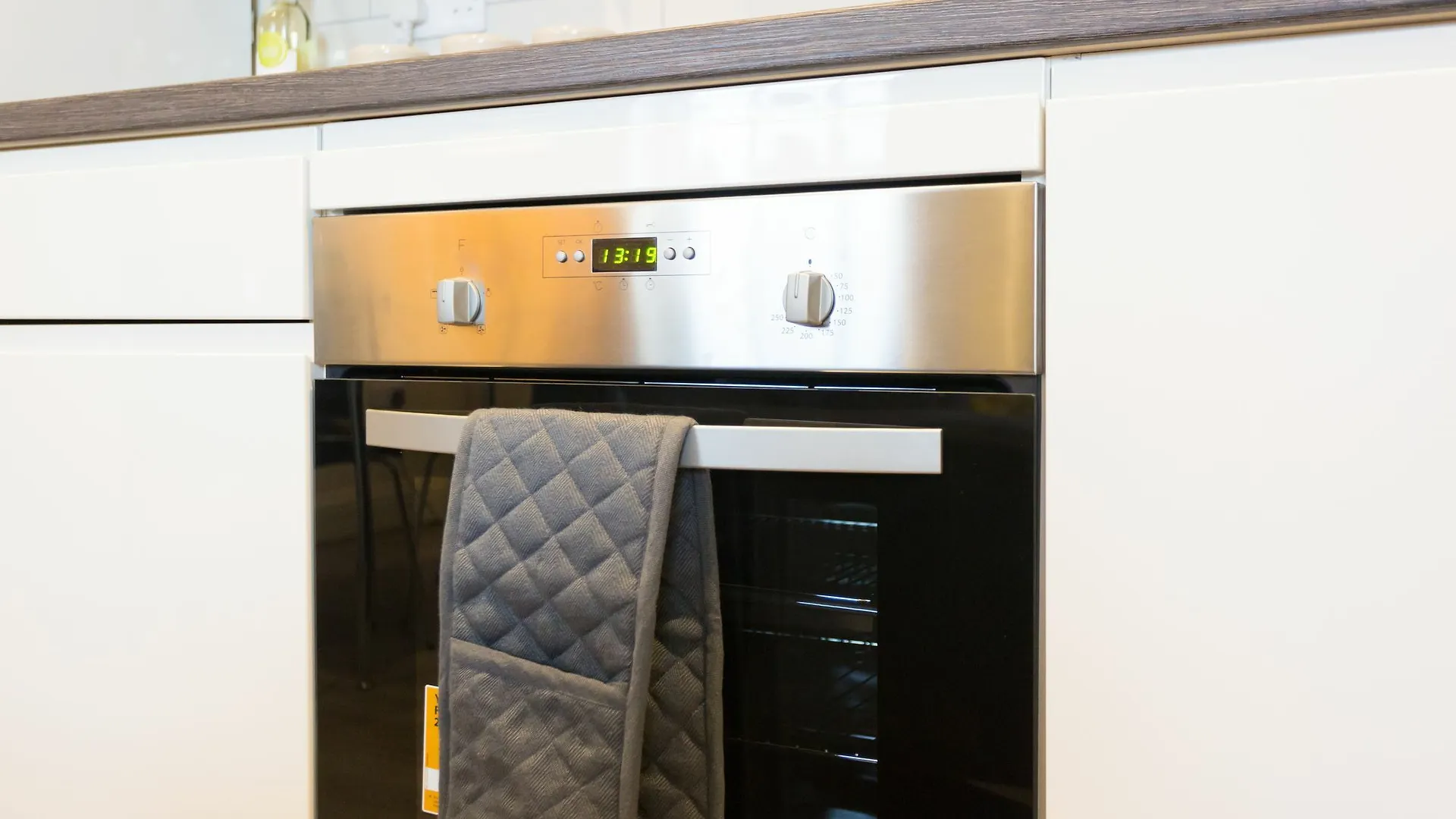 Spacesavers Sheffield Apartman